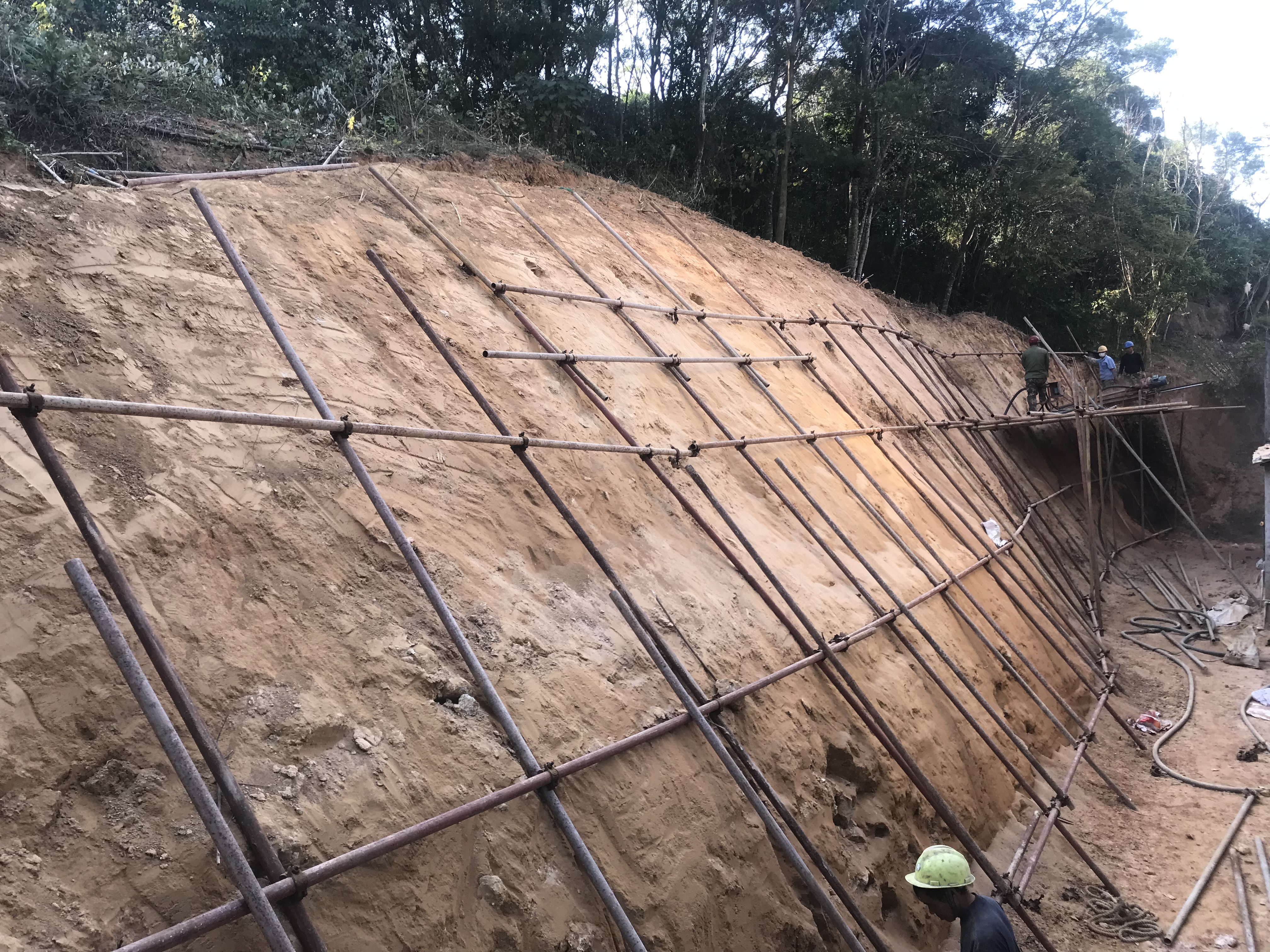 勘查院中標的電白區搬遷和治理地災工程項目（8個）順利開工1.jpg