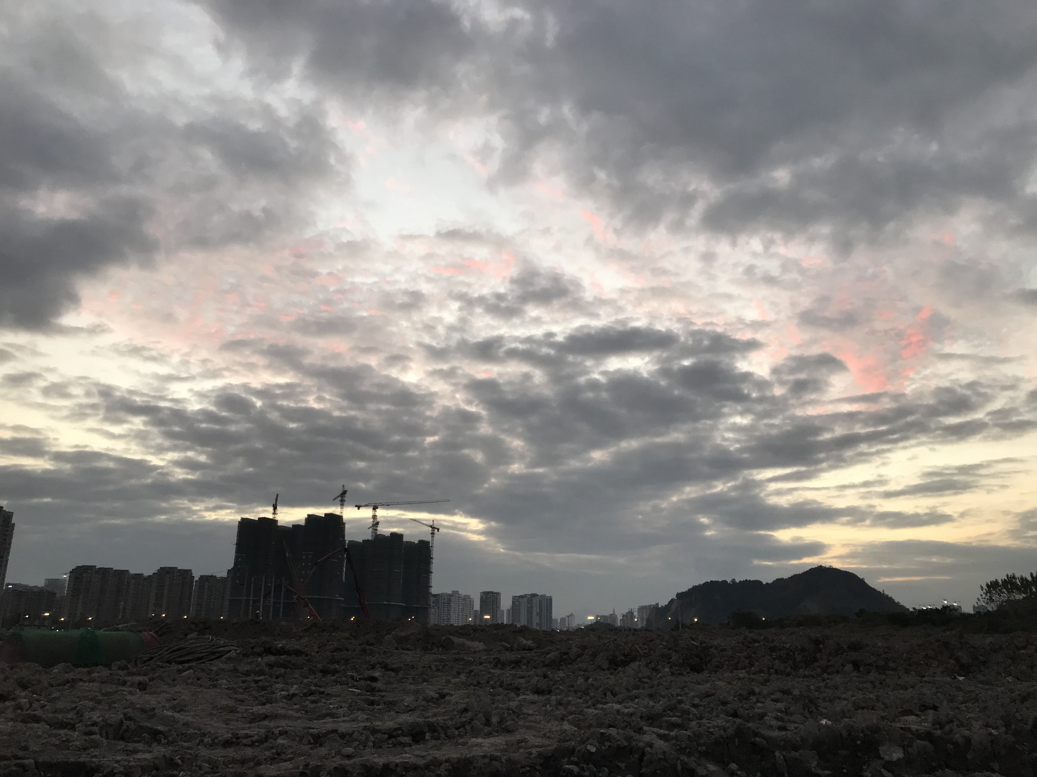 溫州市濱江云谷未來社區一期B-06地塊樁基工程2.jpg